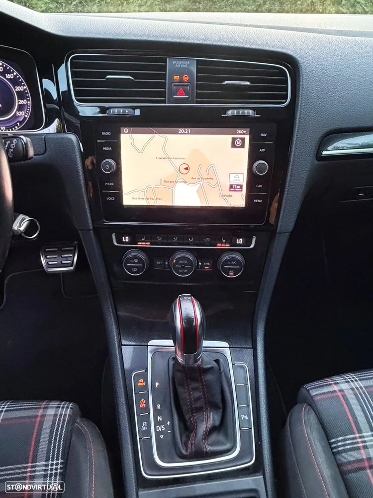 VW Golf GTI Performance BlueMotion DSG - 17