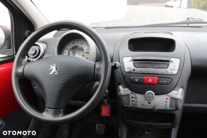 Peugeot 107 - 36