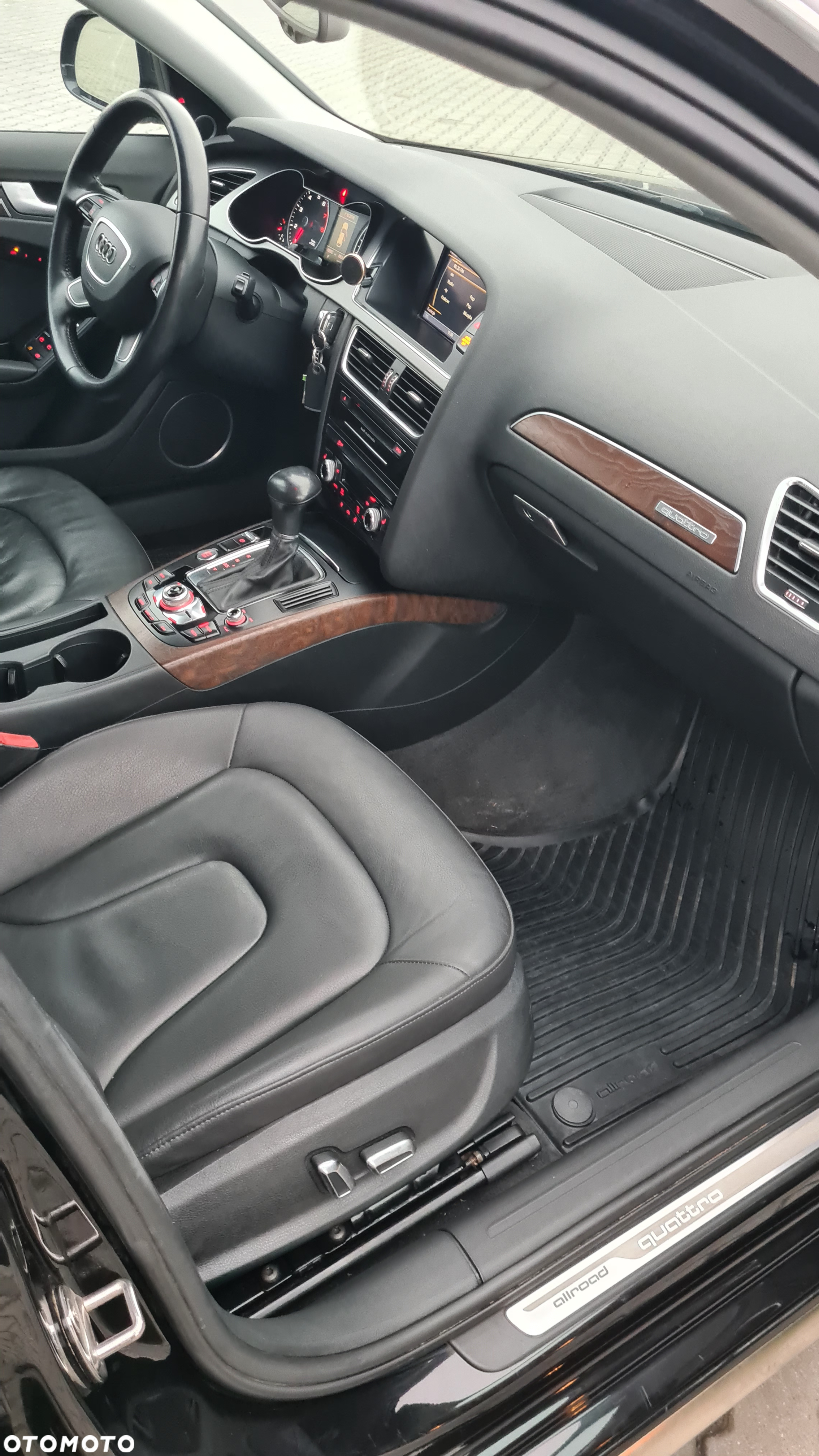 Audi A4 Allroad quattro 2.0 TFSI S tronic - 23