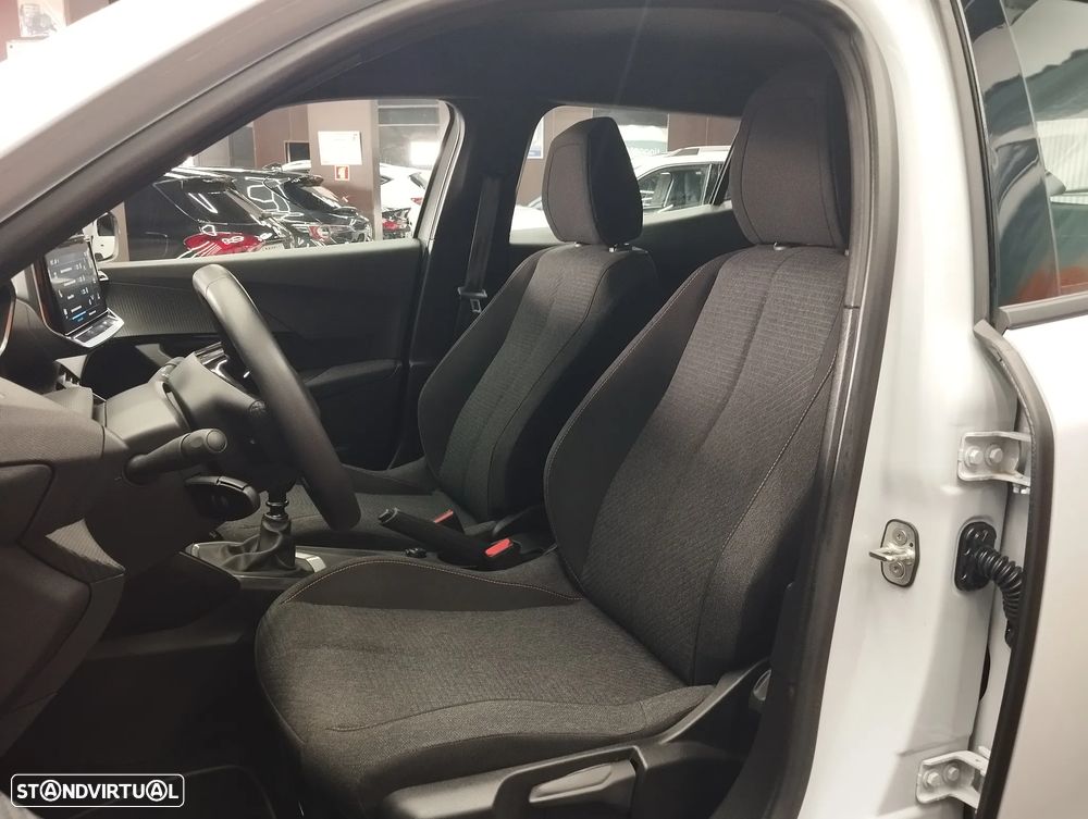 Peugeot 2008 1.2 PureTech Style - 15