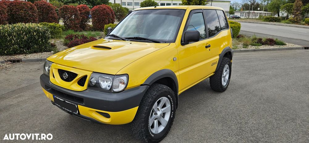 Nissan Terrano 2.7 TDI Sport - 1