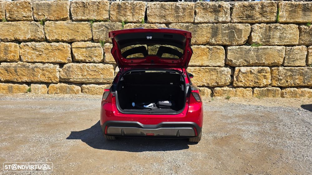 MG MG4 64 kWh Luxury - 58