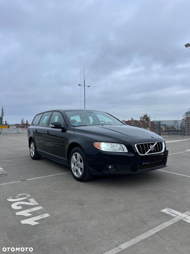 Volvo V70 2.0D Summum - 4