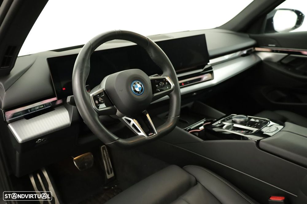 BMW i5 eDrive40 Pack Desportivo M - 7