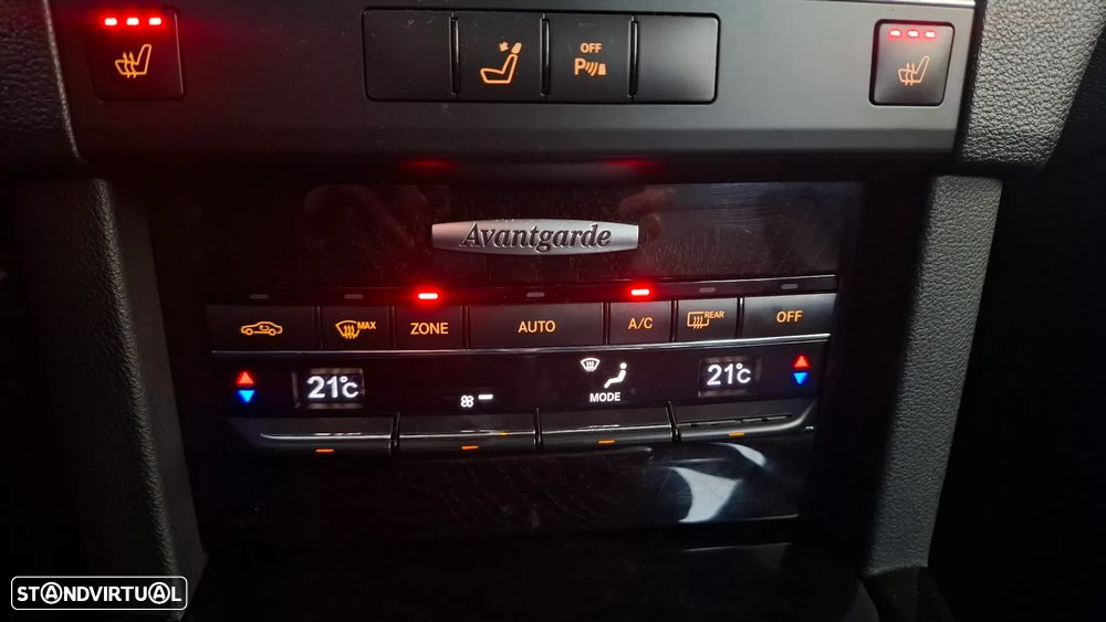 Mercedes-Benz E 200 CDI DPF BlueEFFICIENCY Auto Avantgarde - 41