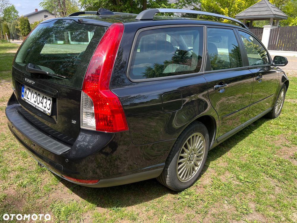 Volvo V50 1.8 Momentum - 4
