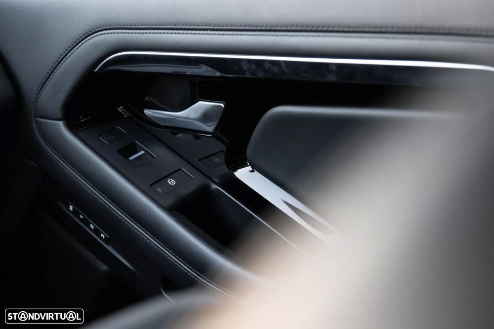 Land Rover Range Rover Evoque 1.5 P300e AWD R-Dynamic HSE Auto - 30