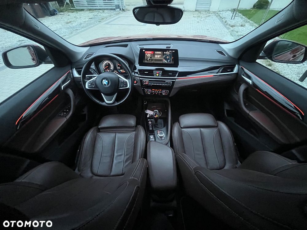BMW X1 sDrive18d - 10