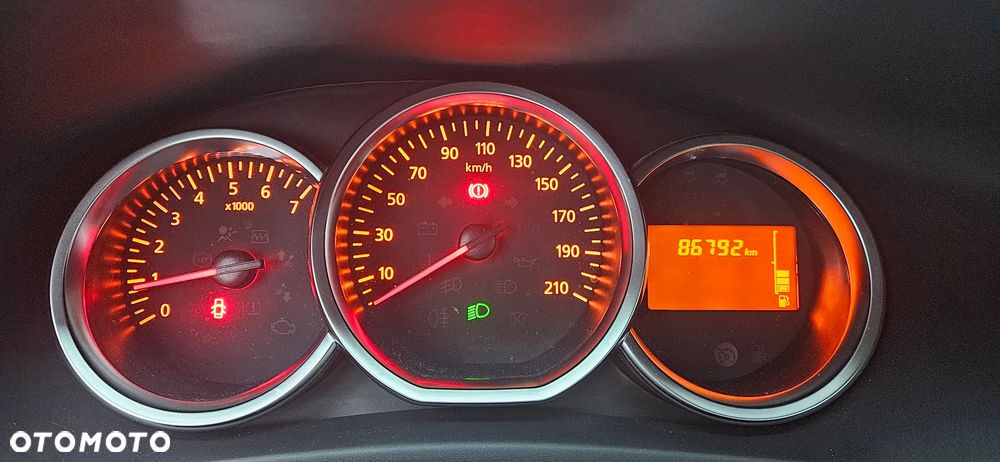 Dacia Sandero - 16
