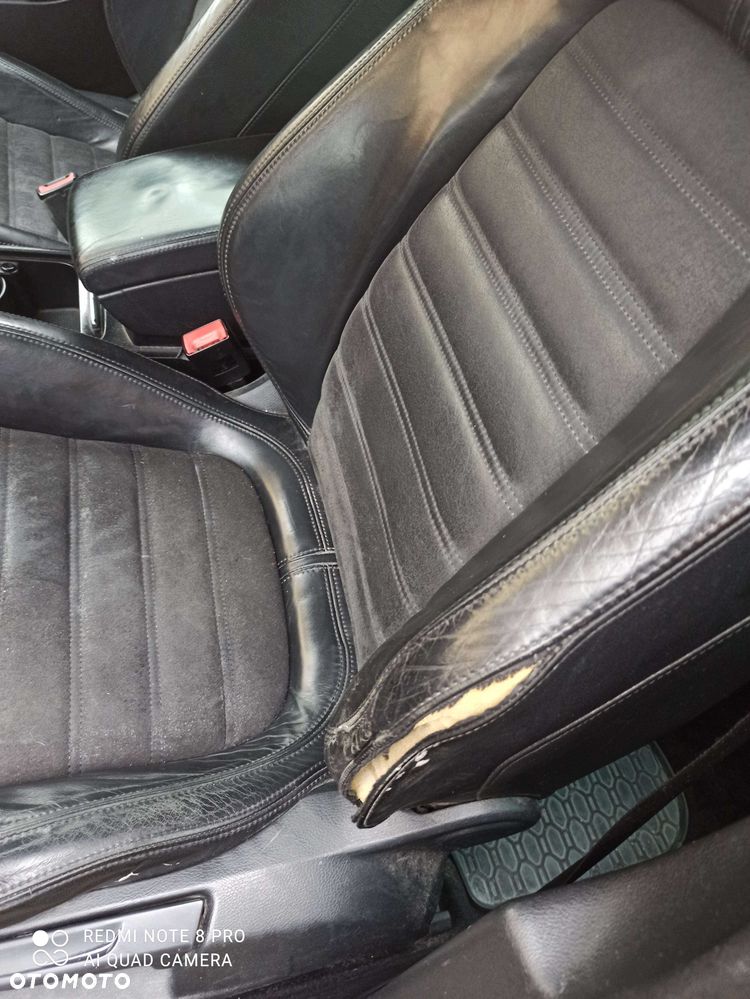 Volkswagen Passat - 8