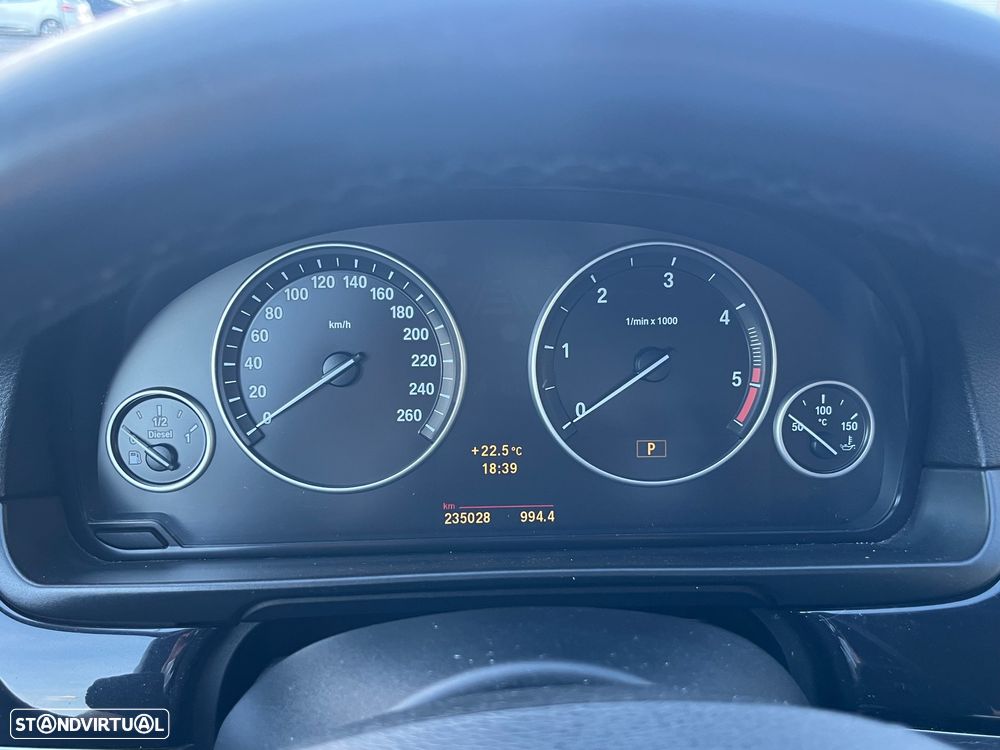 BMW 520 d Auto - 21