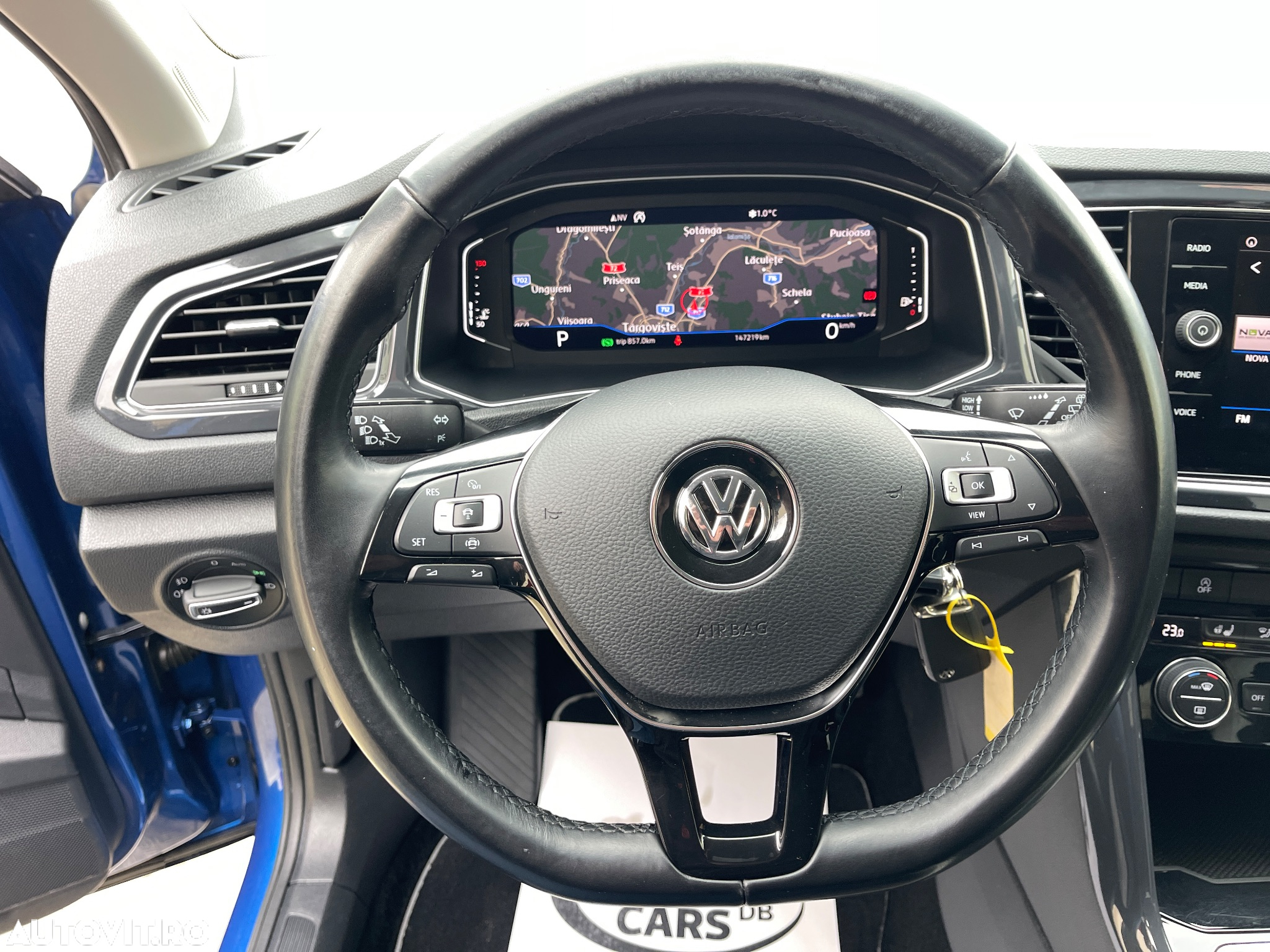 Volkswagen T-ROC 2.0 TDI DSG Sport - 38