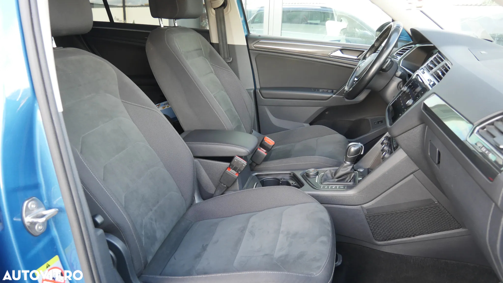 Volkswagen Tiguan - 14