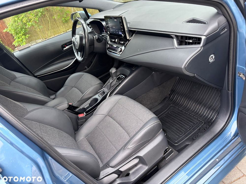 Toyota Corolla 1.8 Hybrid Executive - 14