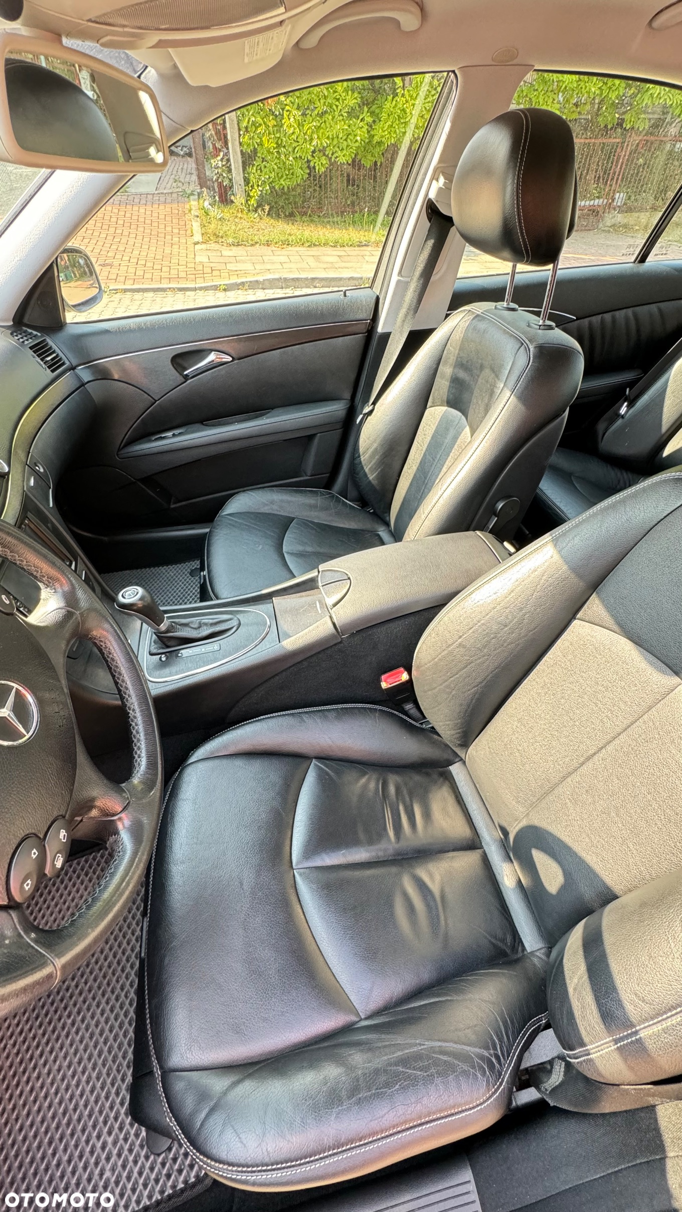 Mercedes-Benz Klasa E 220 T CDI Automatik Elegance - 15