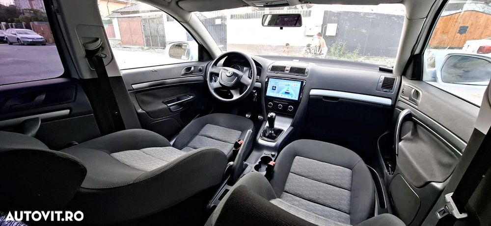 Skoda Octavia 1.6 TDI Classic - 6