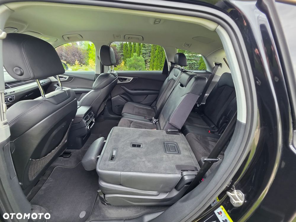 Audi Q7 - 18