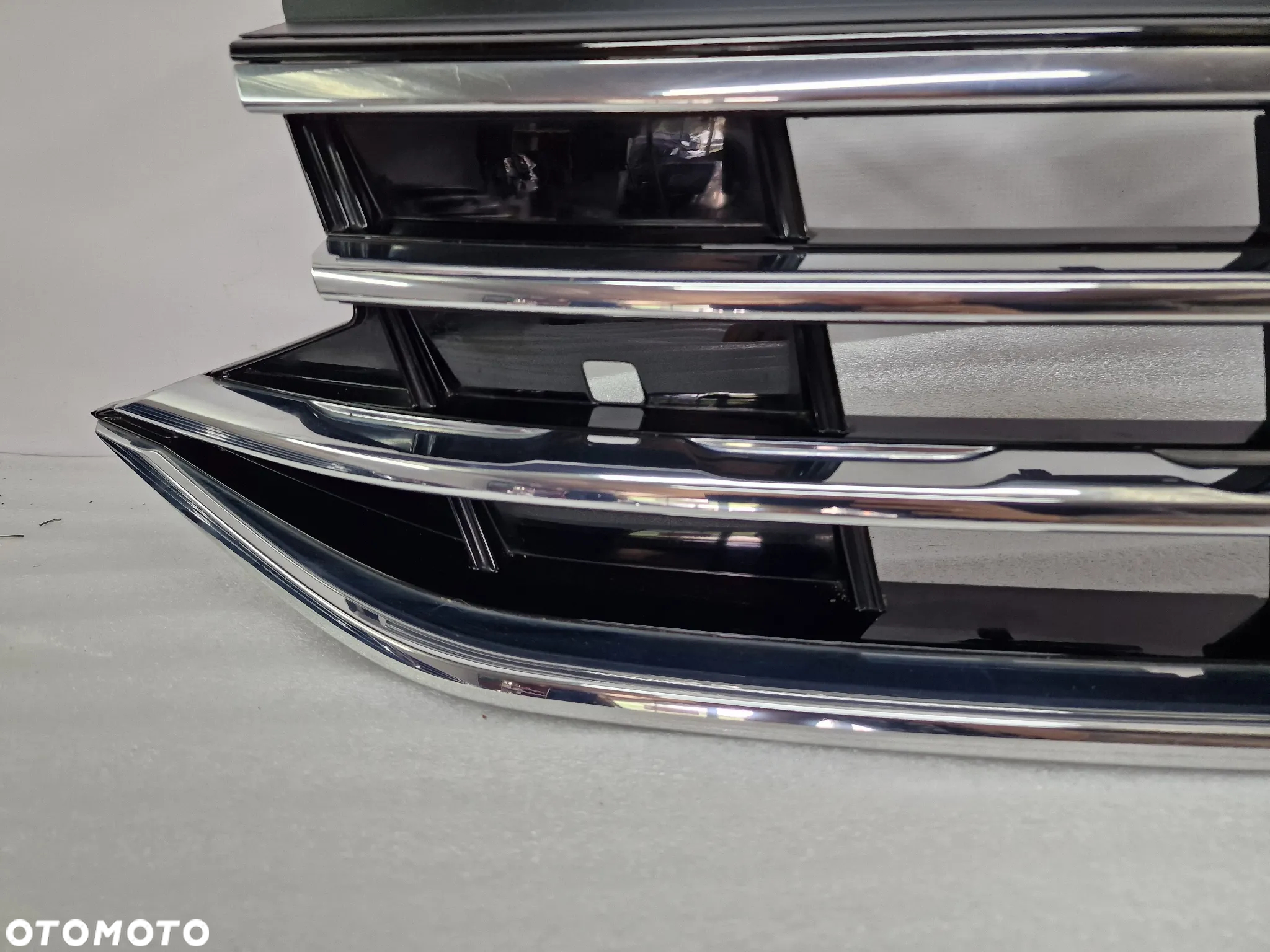 VW TIGUAN II LIFT R-LINE 5NA 20- ŁADNA ATRAPA / GRILL PRZEDNI PRZÓD , NR 5NA853651BE , NR AUKCJI GL511 - 8