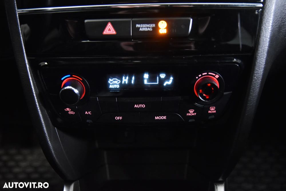 Suzuki Vitara 1.4 Boosterjet 6AT Passion - 19