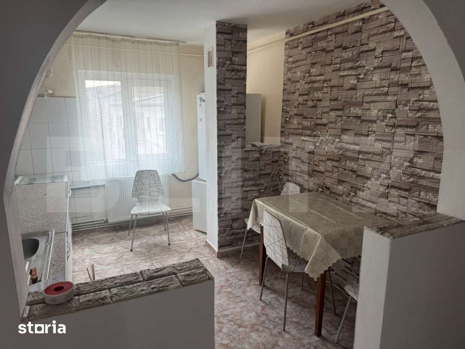 Apartament 3 camere decomandat, 68 mp – spatios si bine compartiment — fotografia 3