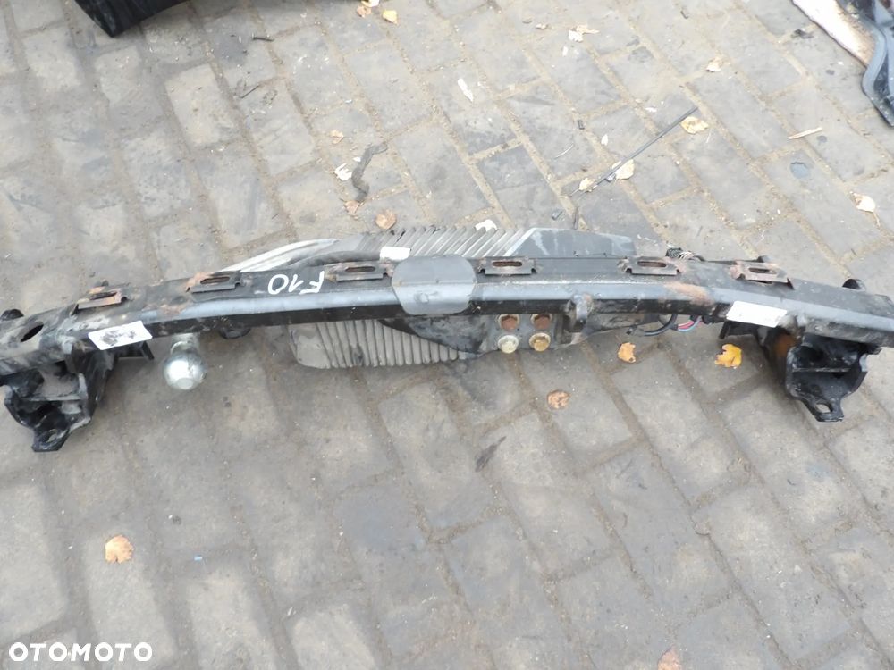 BMW - F10 - HAK HOLOWNICZY - DEMONTAŻ - BEZ MODUŁÓW - 2