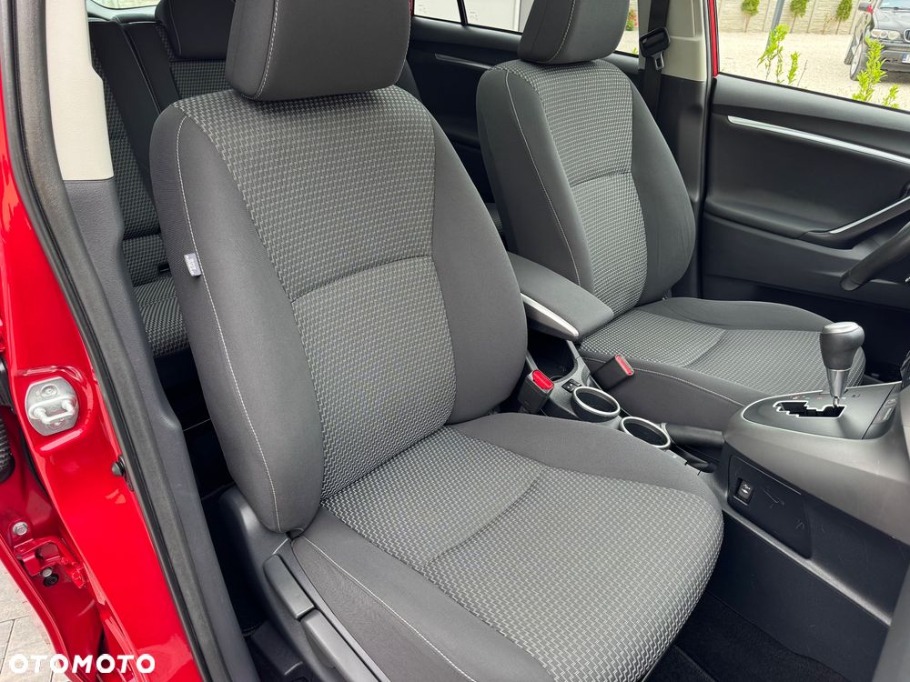 Toyota Verso 1.8 Premium MS 7os EU6 - 29