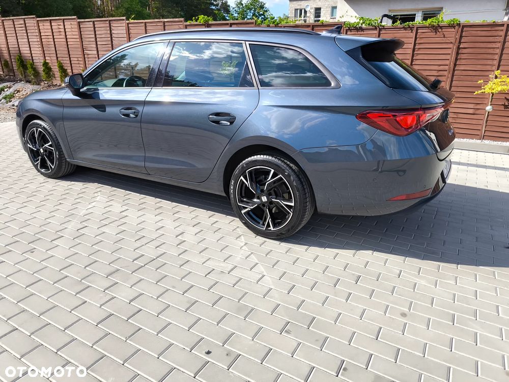 Seat Leon Sportstourer 2.0 TDI DSG Style - 10