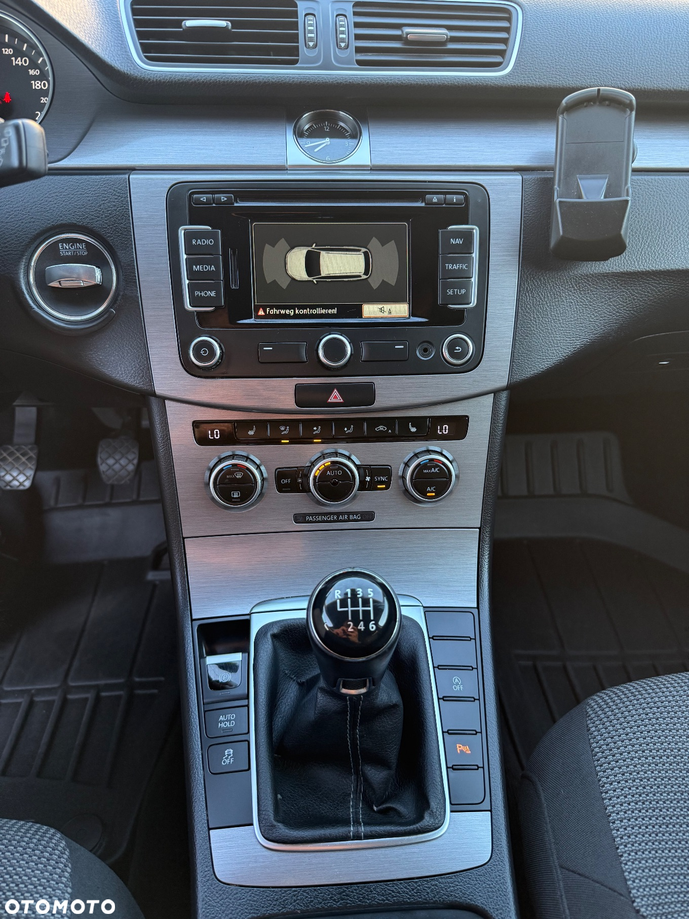 Volkswagen Passat 2.0 TDI Highline - 27