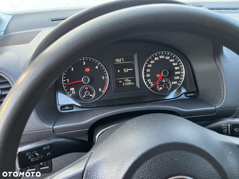 Volkswagen Caddy - 10
