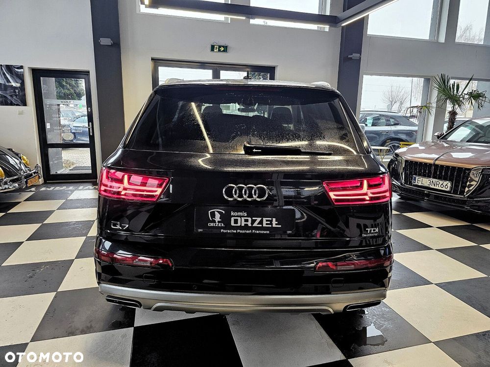 Audi Q7 - 5