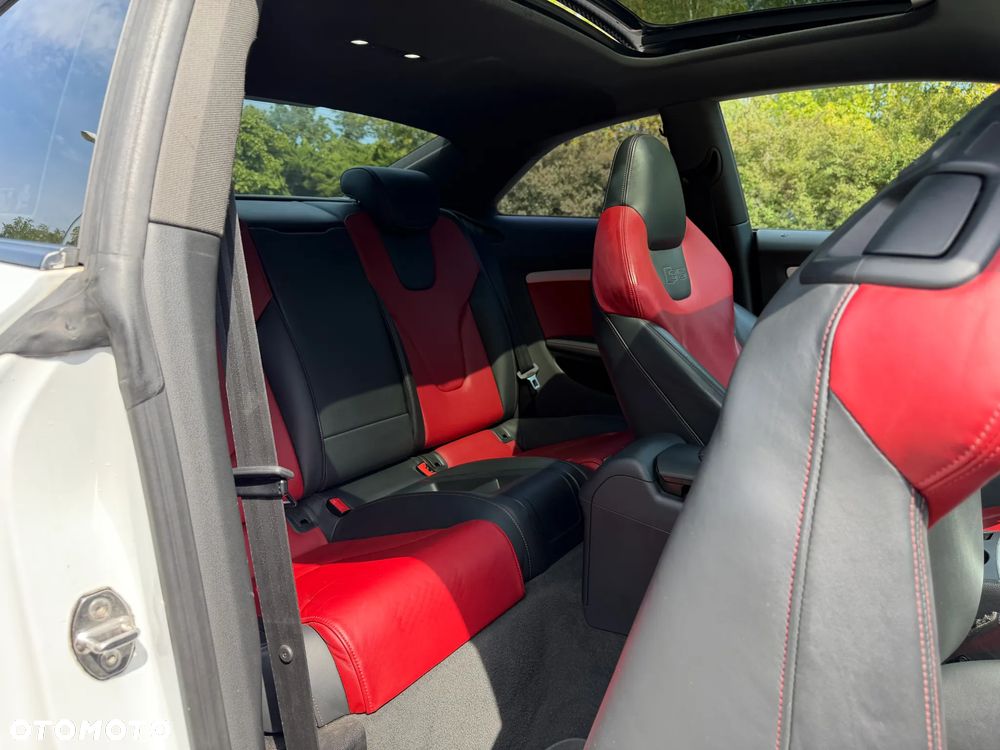 Audi S5 Coupé - 24