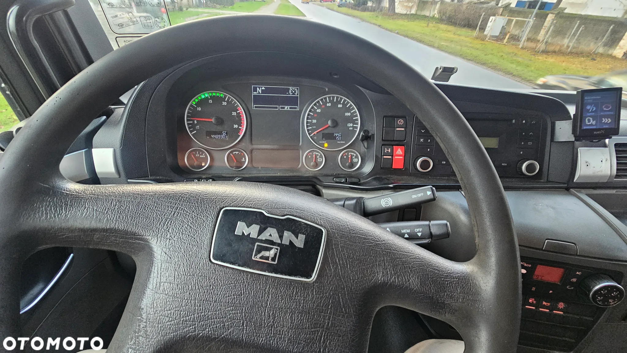 MAN 18.320 4X2 BL - 23