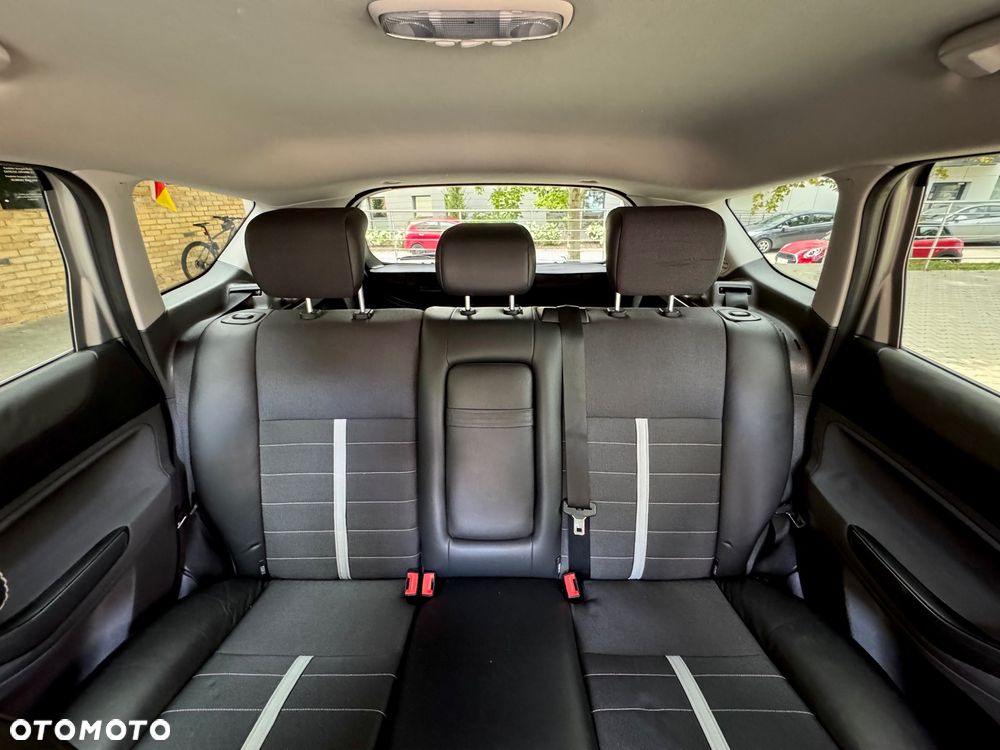 Ford Kuga 2.0 TDCi 4x4 Titanium - 17
