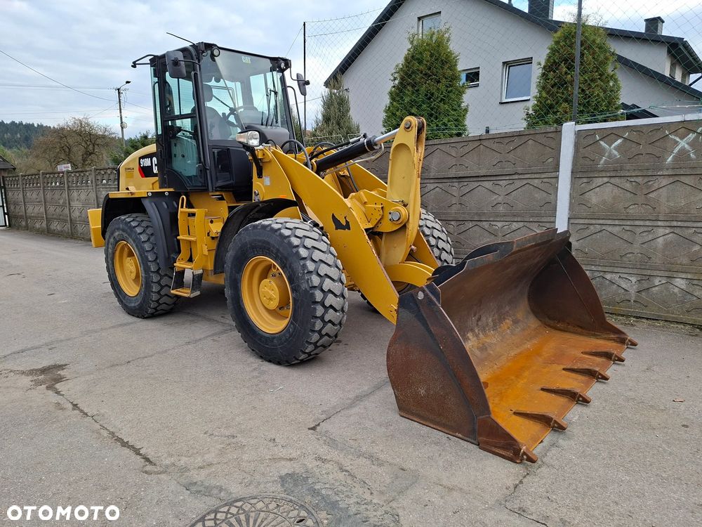 Caterpillar CAT 918 M - 11