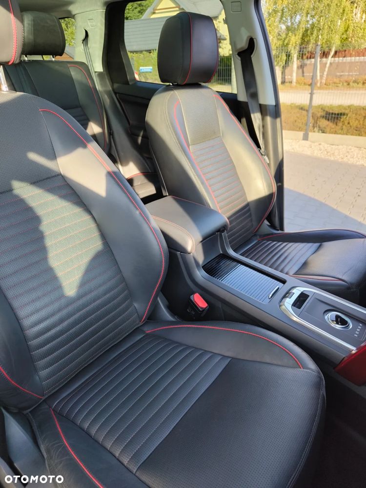 Land Rover Discovery Sport 2.0 Si4 HSE - 6
