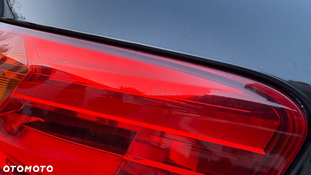 BMW Seria 3 320i Luxury Line - 33
