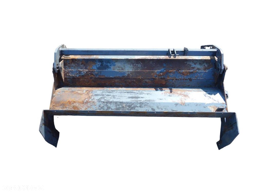 Zamiatarka Tennant M20 Osłona Szczotki Dolna 1020002 - 4