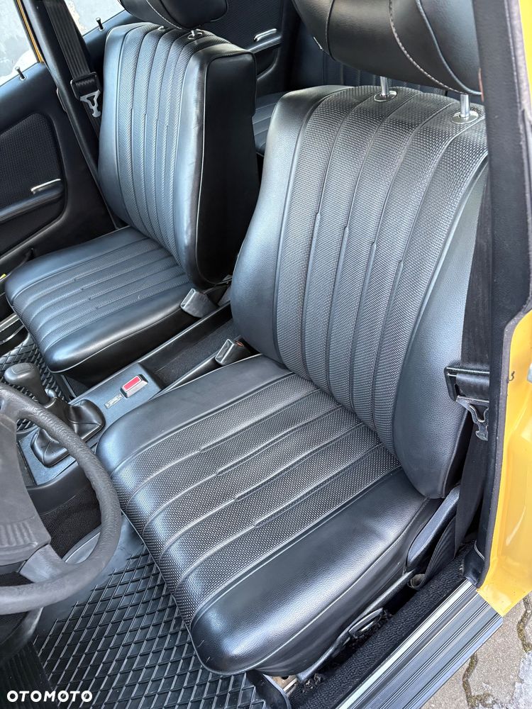 Mercedes-Benz W123 - 20