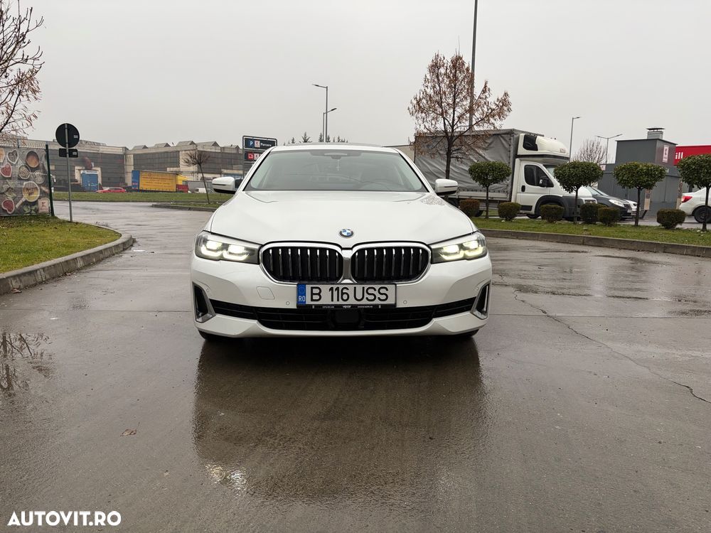 BMW Seria 5 530d xDrive AT MHEV - 3