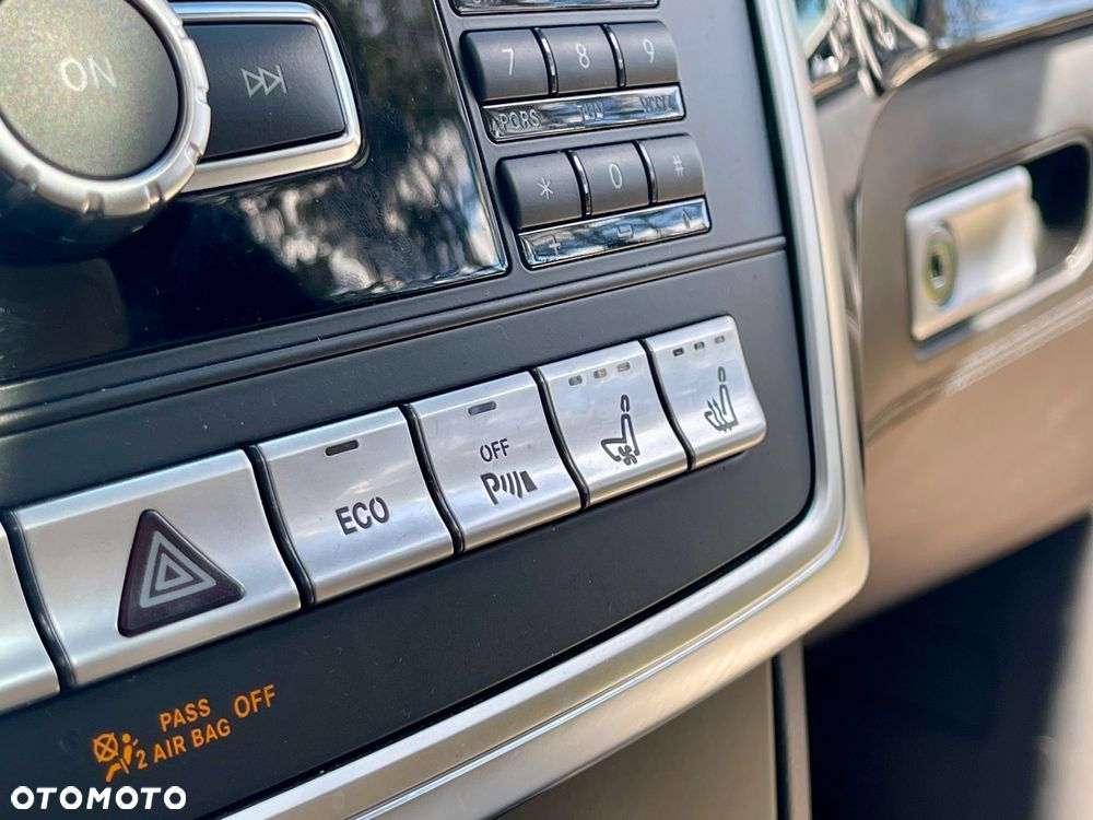 Mercedes-Benz GL - 21