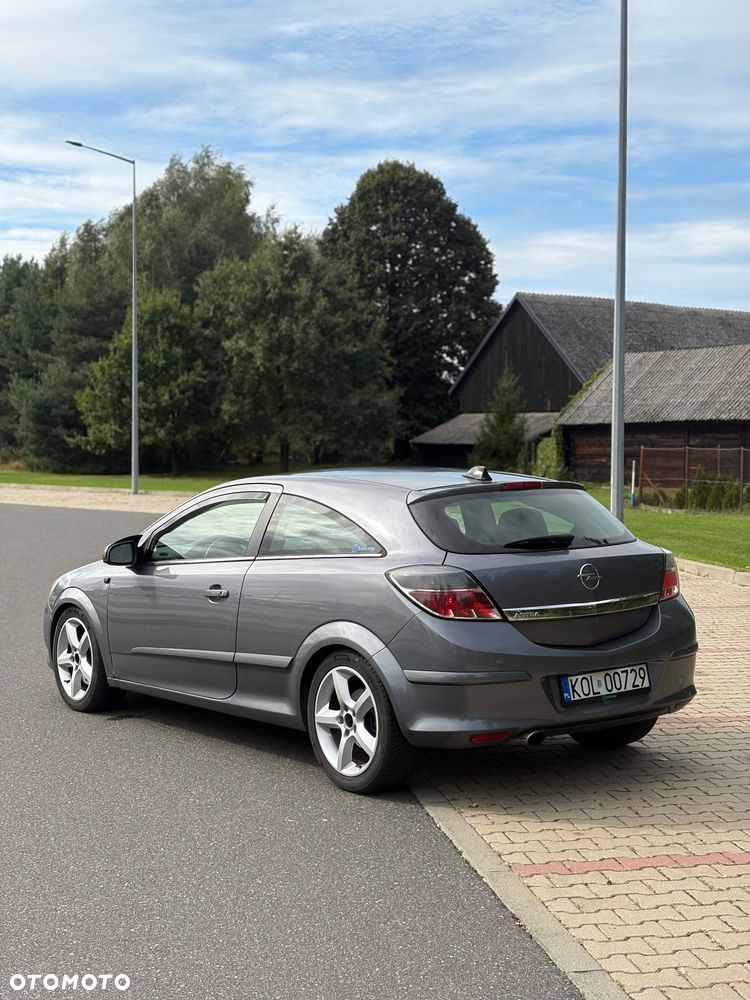 Opel Astra 2.0 Turbo Sport - 4