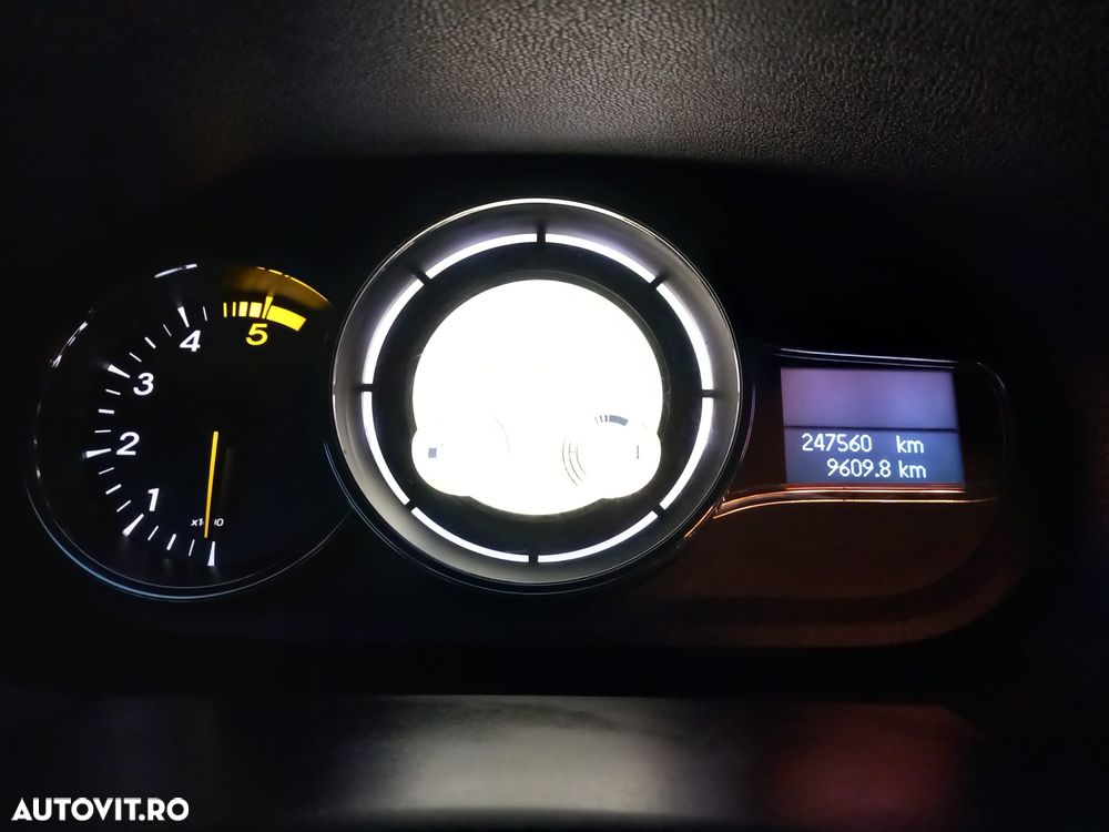 Renault Megane dCi 90 FAP Expression - 9