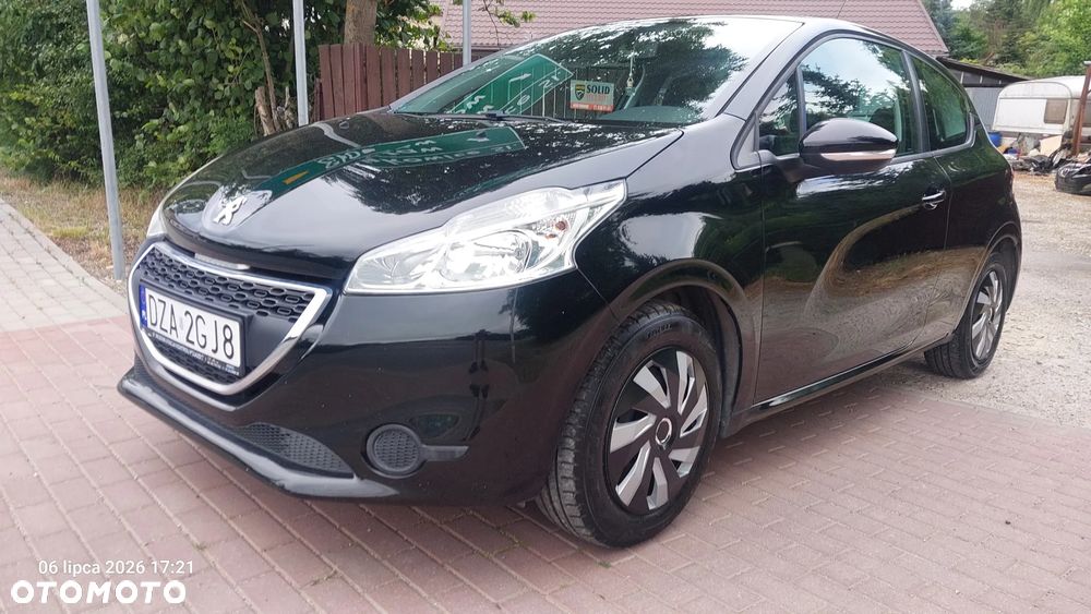 Peugeot 208 - 5