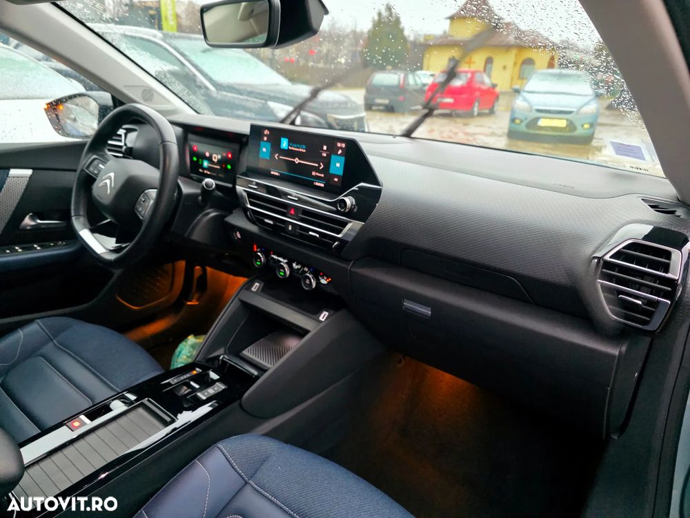 Citroën C4 PureTech 130 Stop&Start EAT8 SHINE - 15