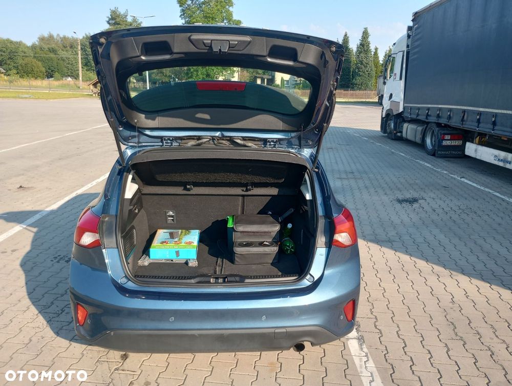 Ford Focus - 8