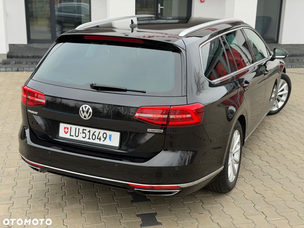 Volkswagen Passat 2.0 TSI (BlueMotion Technology) 4Motion DSG Highline - 13