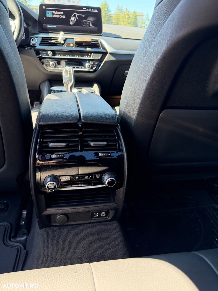BMW 5 Series 2022 — imagine 14