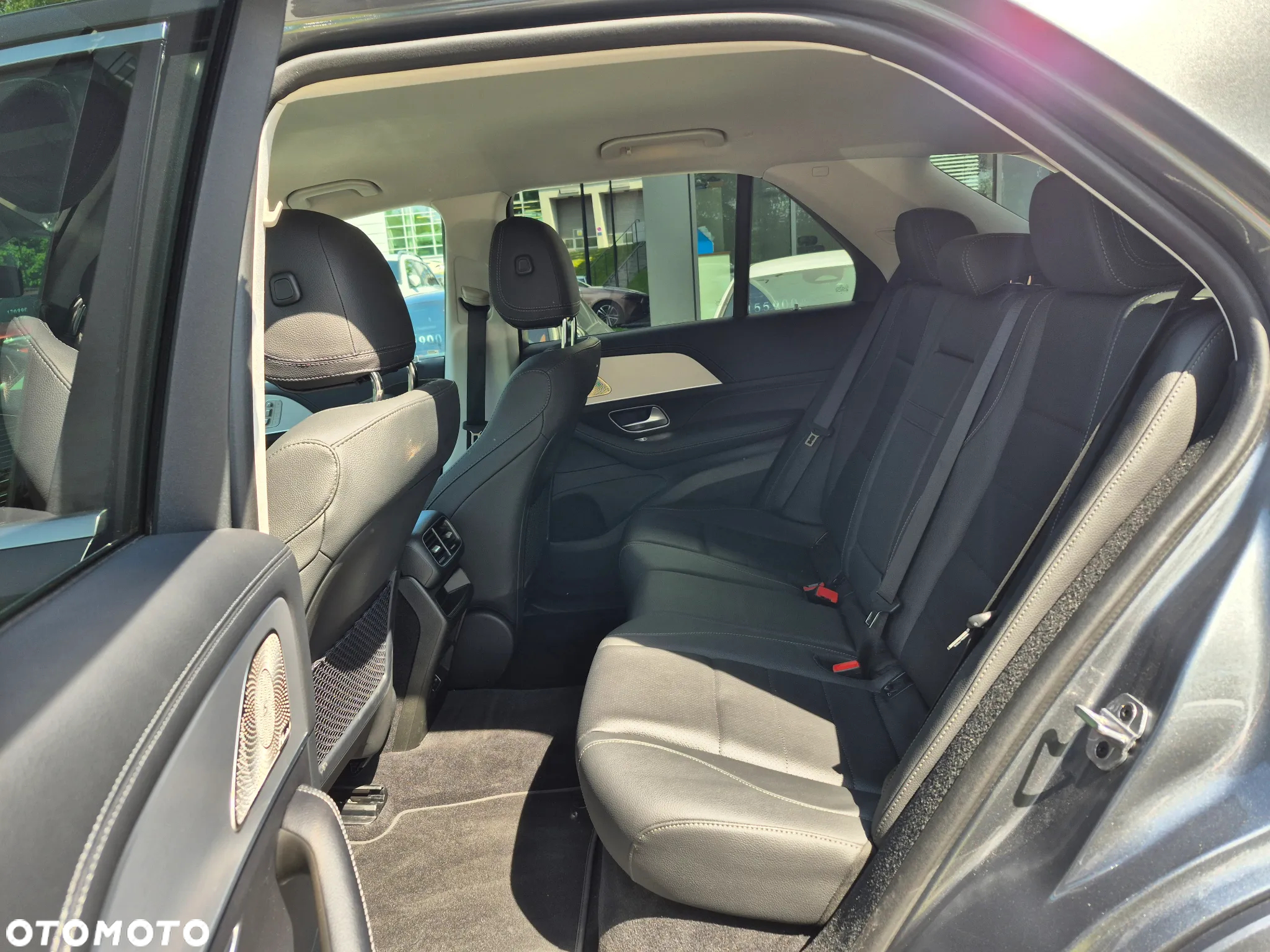 Mercedes-Benz GLE 300 d 4-Matic - 17