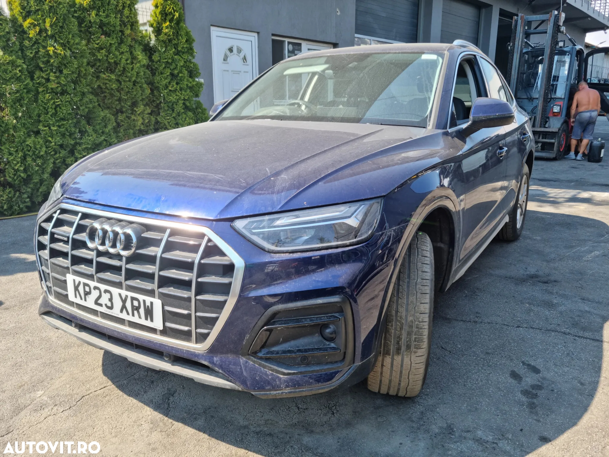 Dezmembrari piese auto Audi Q5 FY 40 TDI Quattro - 2