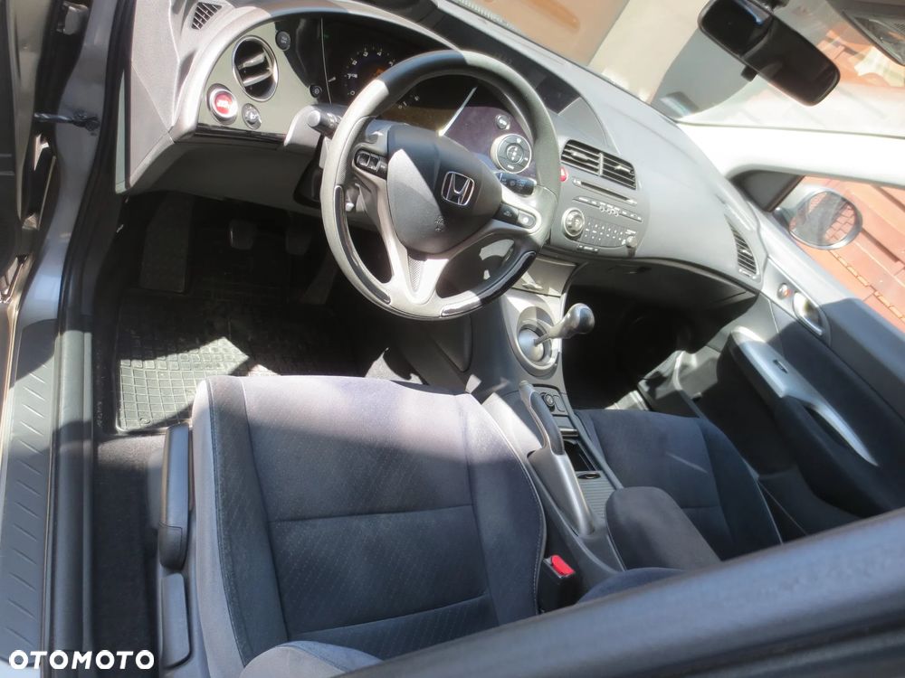 Honda Civic 1.4 Comfort - 6